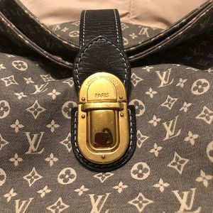 Additional PICS of LV hobo